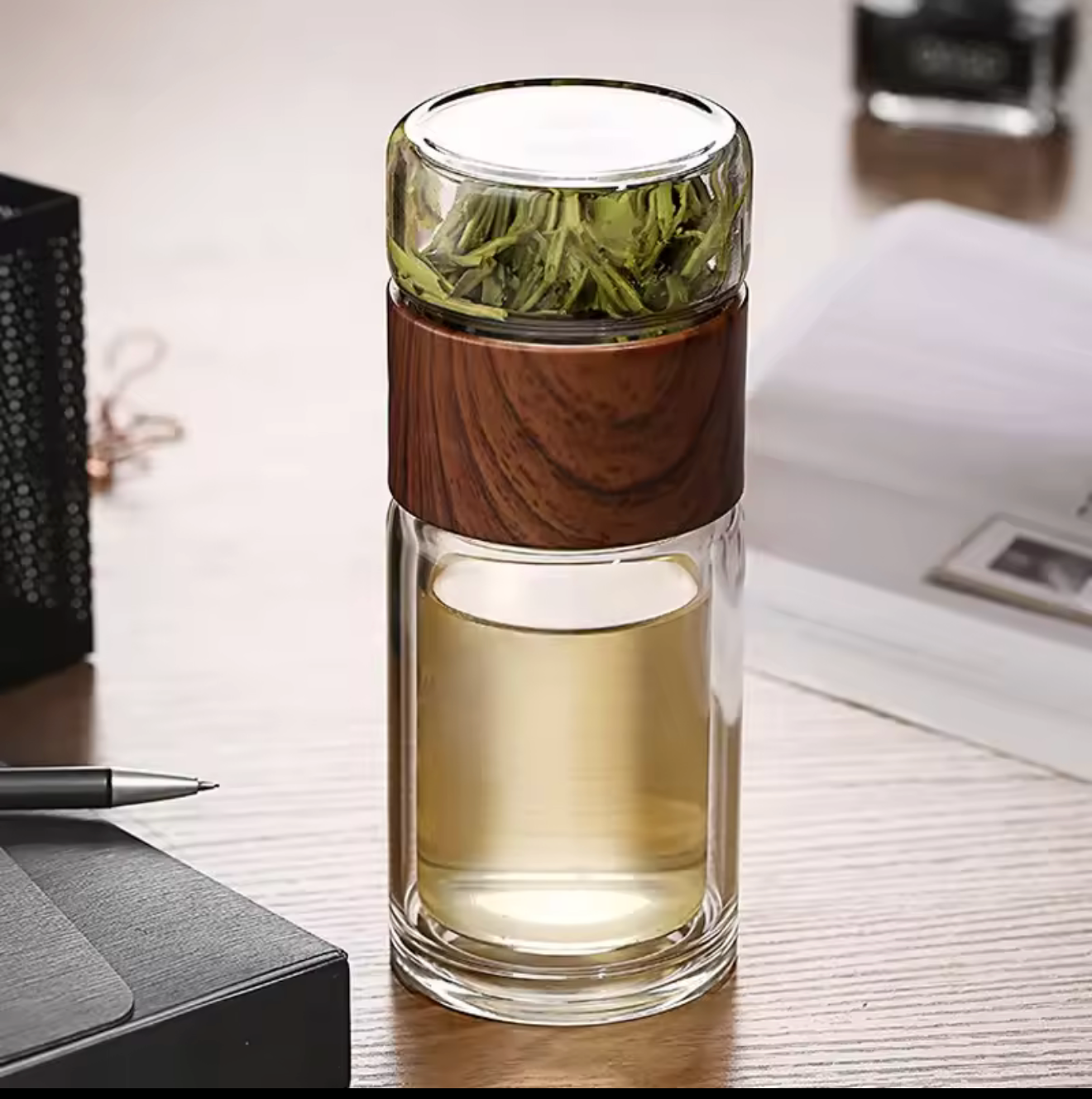 Tea infuser bottle